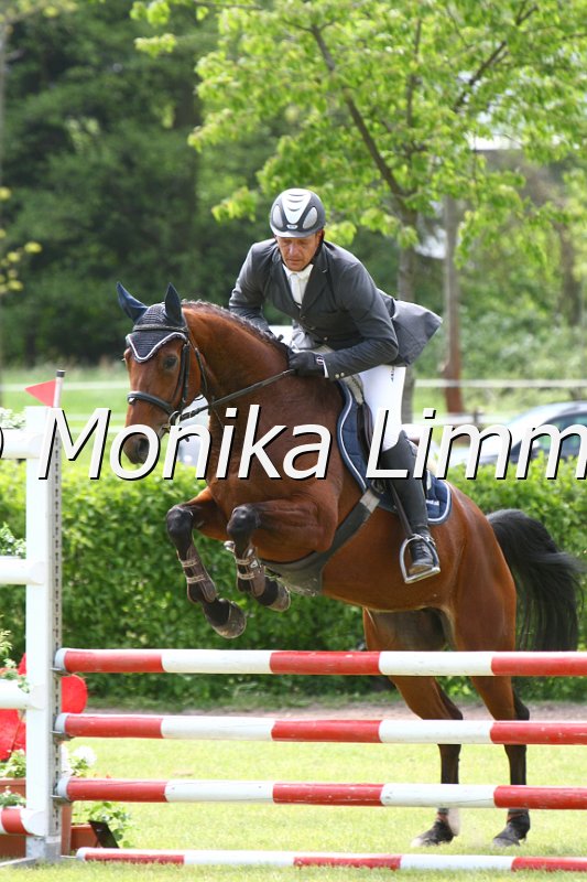 204M0839_Donn Franziska_Spr_Pferde_A.JPG